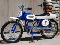 Americký mini motocykl Indian Boy Racer s motorem Jawa 20 Pionýr