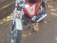 Motocykl Yezdi Colt DLX