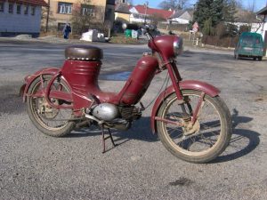 Motocykl Jawa 550 Pionýr (Pařez) z roku 1958 v původním stavu