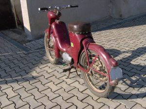 Motocykl Jawa 550 Pionýr (Pařez) z roku 1958 v původním stavu