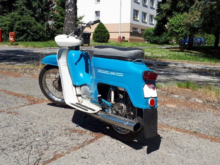 Motocykl Jawa 50 typ 220 Pionýr z roku 1980 (pátá výrobní etapa)