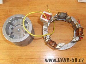 Originální tyristorové bezkontaktní zapalování pro Jawa 23 Mustang - snímač a rotor zvrchu