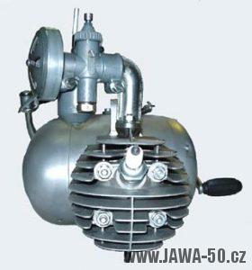 Motor Jawa 550 s karburátorem Jikov 2914 Hz