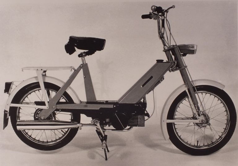 Moped Jawa M-207 Babetta