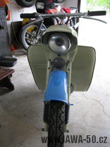 Motocykl Jawa 05 z roku 1962 v původním stavu