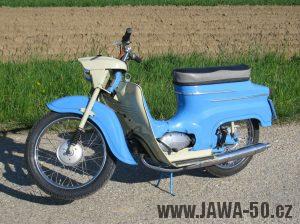 Motocykl Jawa 05 z roku 1962 v původním stavu