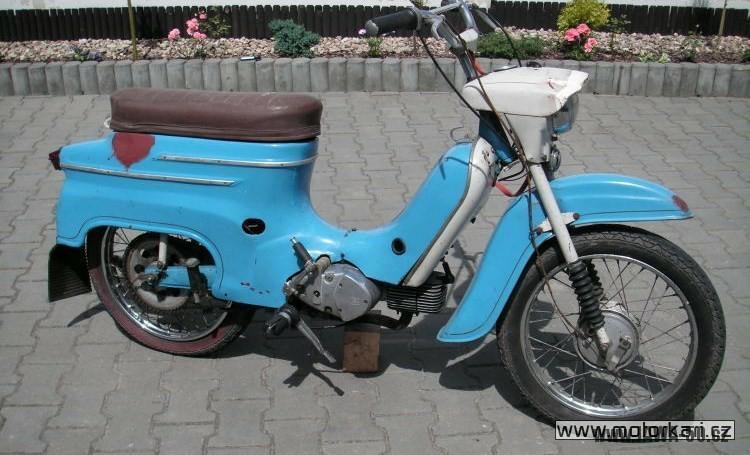 Motocykl Jawa 50 typ 21 Sport z roku 1968 v původním stavu