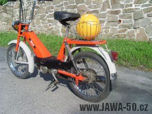 Vývozní moped Jawa 50 typ 207-356 Babetta - zadní část