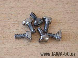 Jawa 50 - šroub krytu nad motorem s excentrickou hlavou.