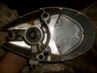První varianta motoru Jawa 20 - pravé víko motoru s hliníkovým víčkem