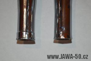 Novější provedení posledního typu výfuku Jawa 20, 21, 23 Mustang bez prolisu pro těsnící šňůru - porovnání