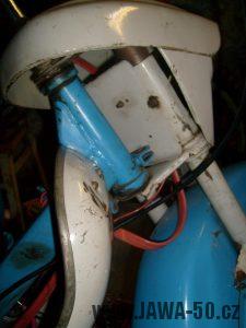 Motocykl Jawa 50 typ 21 Sport (Pionýr) z roku 1968 v původním stavu