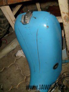 Motocykl Jawa 50 typ 21 Sport (Pionýr) z roku 1968 v původním stavu - horní kryt - prsíčka
