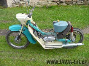 Motocykl Jawa 50 typ 05 z roku 1962 - bez zadního blatníku