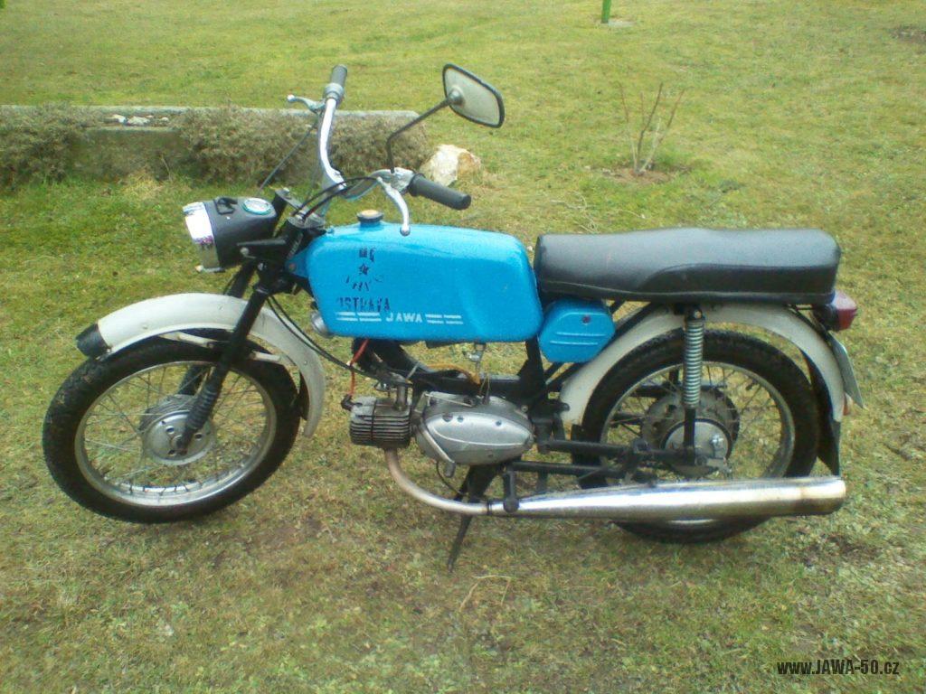 Motocykl Jawa 50 typ 223.200 Mustang z roku 1980