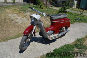 Motocykl Jawa 05 pionýr z roku 1964