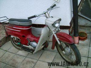 Motocykl Jawa 50 typ 05 Pionýr z roku 1963 v původním stavu