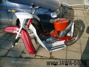 Motocykl Jawa 50 typ 05 Pionýr z roku 1963 v původním stavu
