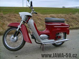Motocykl Jawa 50 typ 05 Pionýr z roku 1963 v původním stavu