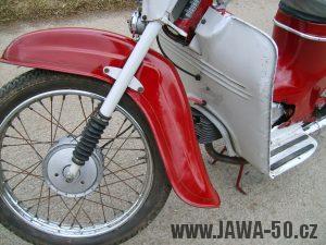 Motocykl Jawa 50 typ 05 Pionýr z roku 1963 v původním stavu