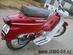 Motocykl Jawa 50 typ 05 Pionýr z roku 1963 v původním stavu