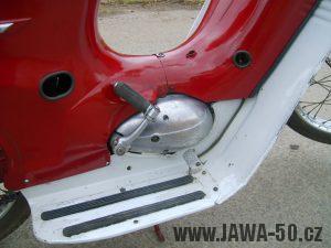 Motocykl Jawa 50 typ 05 Pionýr z roku 1963 v původním stavu