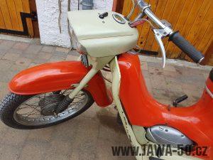 Vývozní (exportní) motocykl Jawa 50 typ 20 Pionýr se sníženým výkonem pro NDR z roku 1969