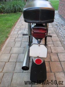 Vývozní (přiškrcený) motocykl Jawa 50 typ 223.200 Mustang pro Maďarsko z roku 1982 - čistá registrační značka (SPZ)