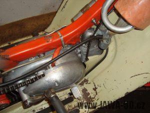 Jawa 50 typ 05 - karburátor Jikov 2915PSb