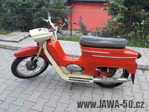 Motocykl Jawa 50 typ 20 Pionýr z roku 1969 v původním stavu