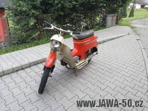 Motocykl Jawa 50 typ 20 Pionýr z roku 1969 v původním stavu