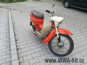 Motocykl Jawa 50 typ 20 Pionýr z roku 1969 v původním stavu