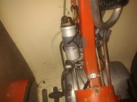 Motocykl Jawa 50 typ 20 Pionýr z roku 1969 v původním stavu - prostor nad motorem, indukční cívka