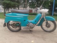 Motocykl Jawa 50 typ 20 Pionýr z roku 1971 v původním stavu, odstín modř tyrkysová