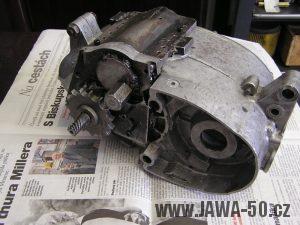 Závodní motocykl Jawa 50 s pětistupňovou převodovkou Jawa 90