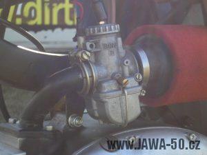 Závodní motocykl Jawa 50 s pětistupňovou převodovkou Jawa 90