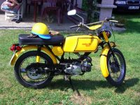 Vývozní motocykl Jawa 50 typ 23 Golden Sport z roku 1972