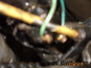 Vývozní motocykl Jawa 50 typ 23 Golden Sport z roku 1972 - spínač brzdového světla