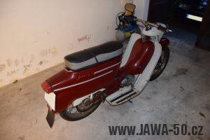 Motocykl Jawa 05 Pionýr z roku 1965 v originálním stavu