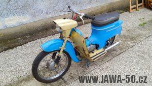 Motocykl Jawa 05 Pionýr z roku 1962 v originálním stavu