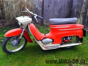 Motocykl Jawa 20 Pionýr z roku 1973 v originálním stavu