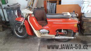 Motocykl Jawa 20 Pionýr z roku 1973 v originálním stavu