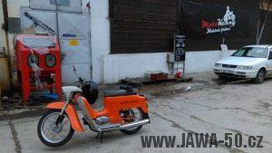 Motocykl Jawa 220.100 Pionýr z roku 1978 v originálním stavu