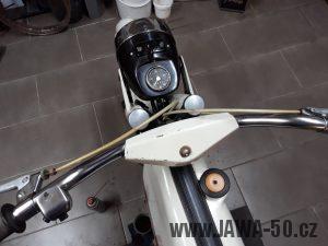 Vývozní motocykl Jawa 23A Mustang z roku 1973 v originálním stavu