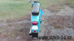 Jawa 50 typ 21 Sport (Pionýr) - čtvrtá etapa z roku 1975 - registrační značka a odrazka