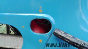 Jawa 50 typ 21 Sport (Pionýr) - čtvrtá etapa z roku 1975 - piktogramy u palivového kohoutku na zadním blatníku