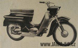 Chiméra: zkušební prototypový motocykl Jawa 05 pózující na fotografiích
