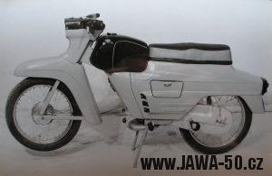 Prototyp motocyklu unifikované řady Manet UR-50 (typ 06) s podvozkem skútru