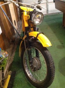 Motocykl Jawa 50 typ 23 Golden Sport (Mustang), exportní provedení pro USA - 1. generace z roku 1971